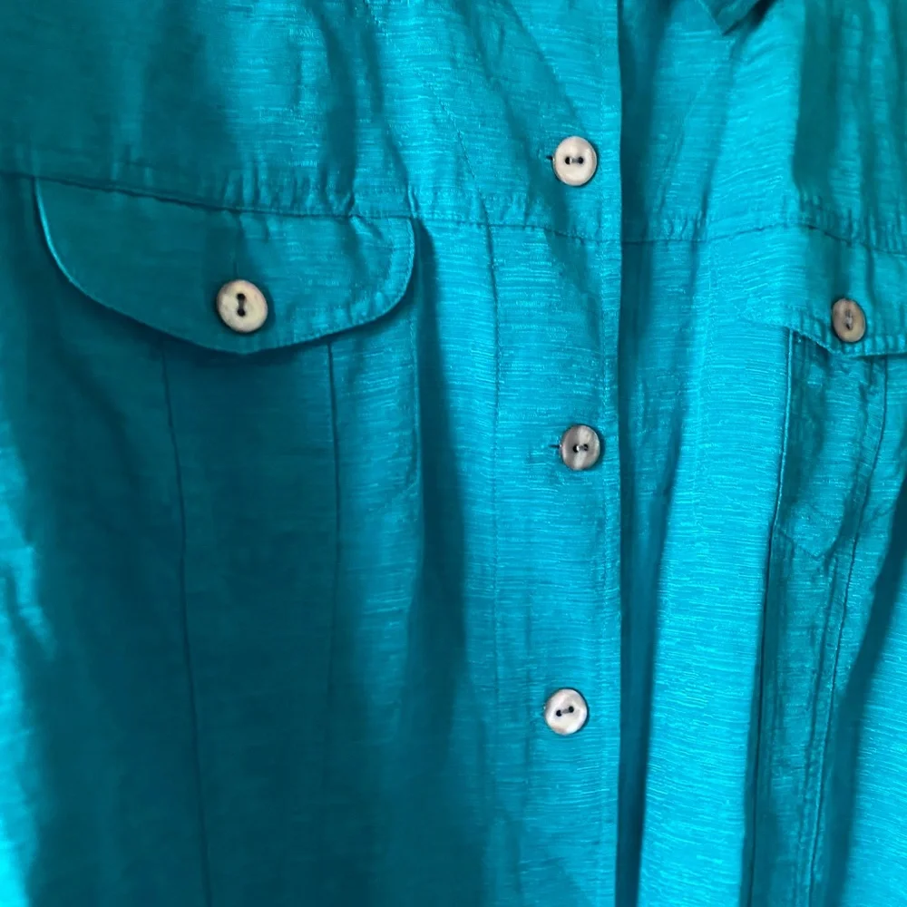 Chico's Silk & Linen Button Down Shirt - Size XL (Chico's 3) - Picture 3 of 5